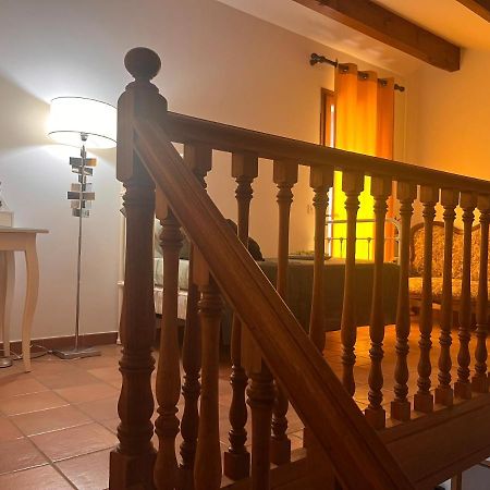 Le Mazet De Choubouloute Bed & Breakfast Saint-Gilles  Exterior photo